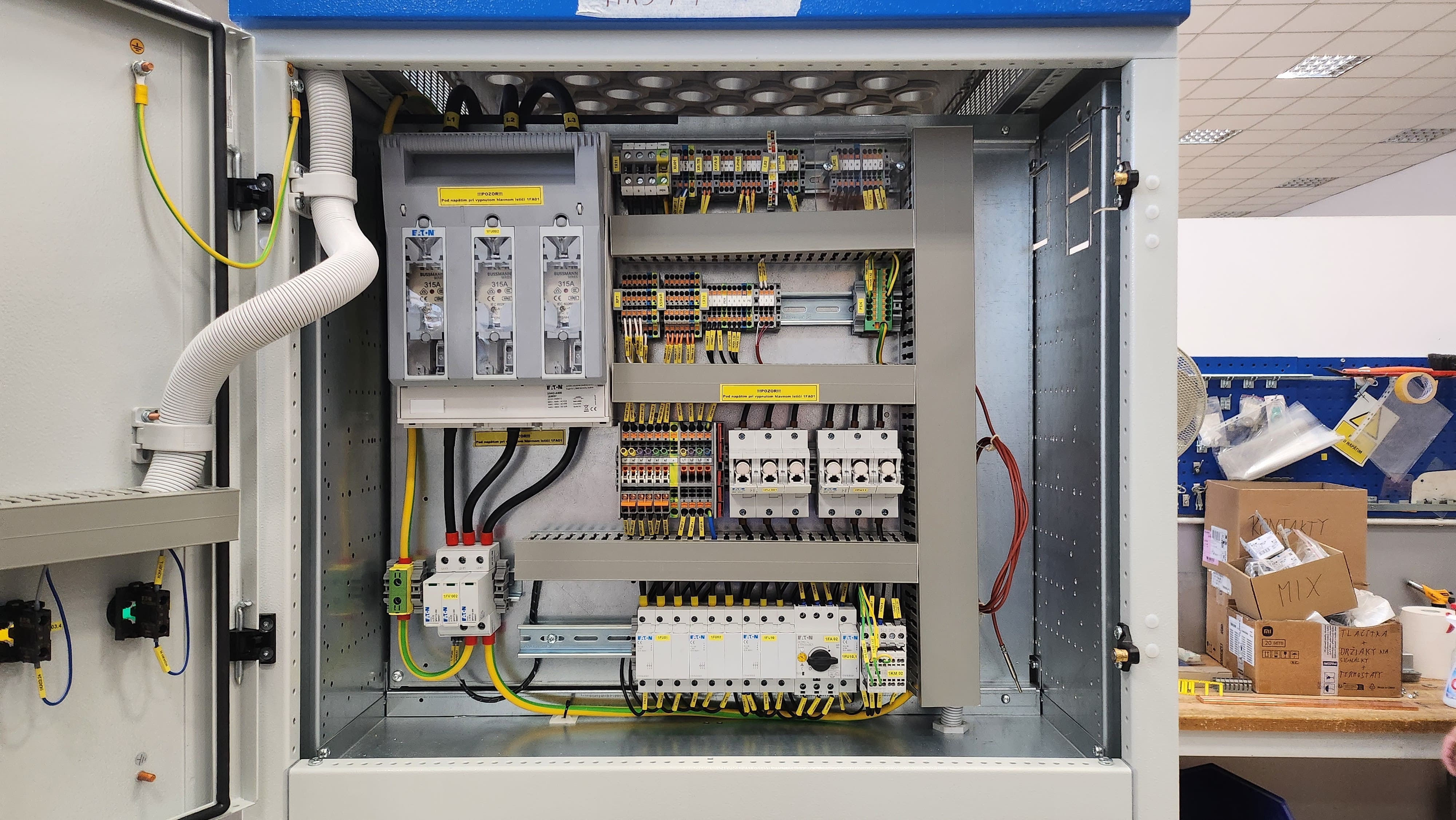 Výroba a kompletácia rozvádzačov